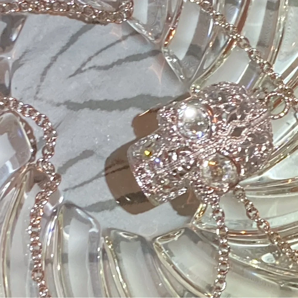 Alexander McQueen Crystal Scull Pendant Necklace. - Picture 5 of 13